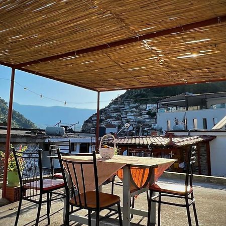 Jemin Apartment Berat Exteriér fotografie